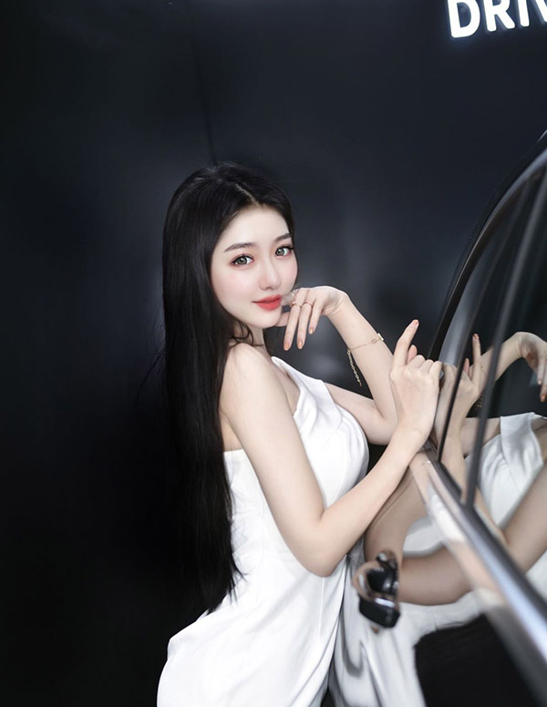 温哥华外围伴游